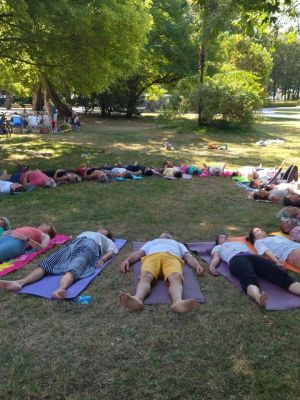 <a href="https://athome-yoga.dev1-artgrafik.com/?cat=8" rel="tag">Articles à la une</a>, <a href="https://athome-yoga.dev1-artgrafik.com/?cat=7" rel="tag">Articles Bien-être</a>